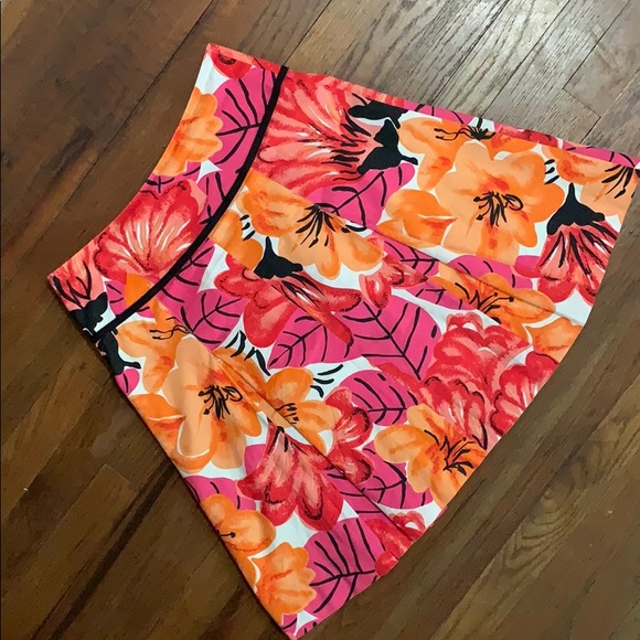 Becky & Max floral skirt - Picture 3 of 9